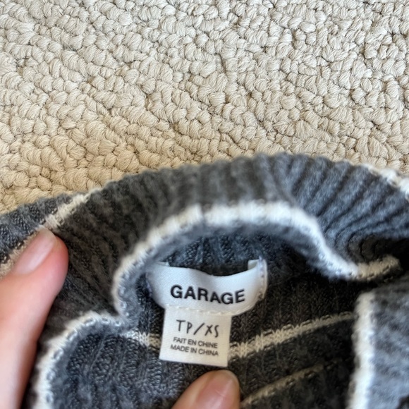 Garage Cropped Long Sleeve Sweater - Picture 2 of 2